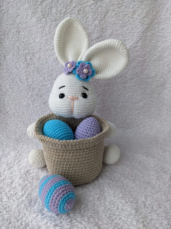 Decoratiune de Paste - Iepuras si Cosulet