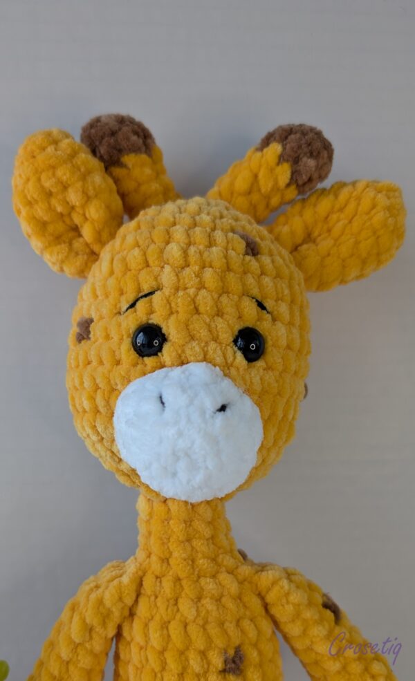 Girafa crosetata Girafa crosetata - jucarie crosetata handmade, Crosetiq