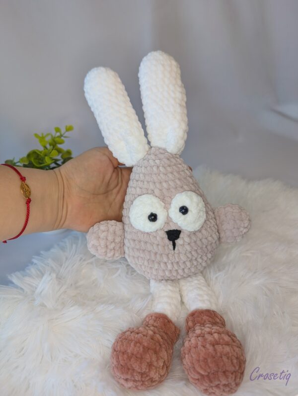 Iepuraș bebe crosetat