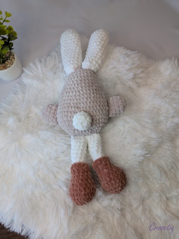 Iepuraș bebe crosetat