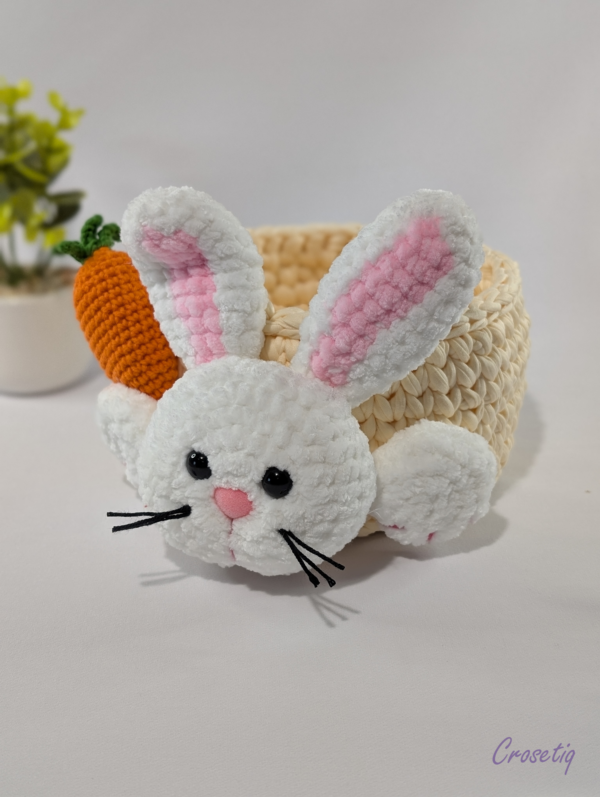 Cosulet crosetat - decoratiune crosetata handmade pentru Paste, Crosetiq